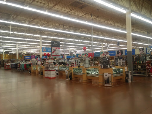 Department Store «Walmart Supercenter», reviews and photos, 1195 Barrett Blvd, Henderson, KY 42420, USA
