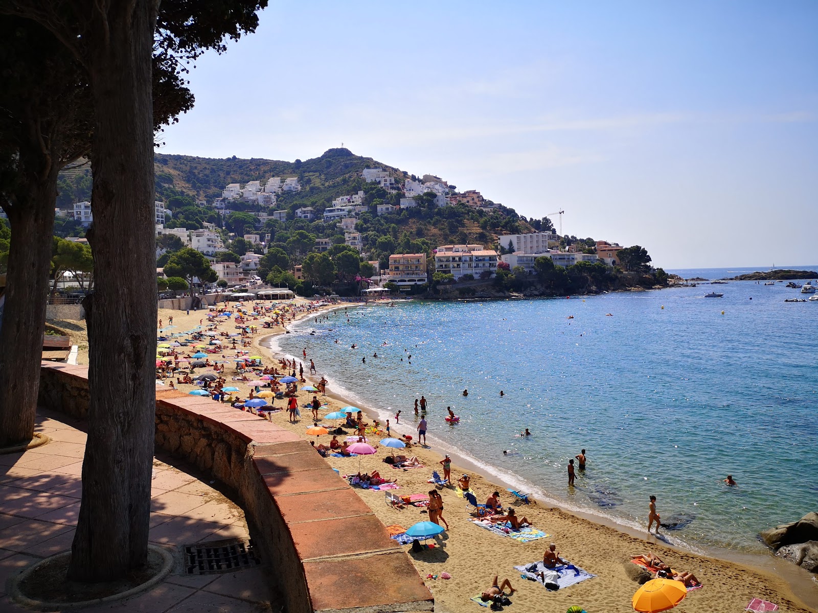 Foto di Platja de Canyelles area servizi