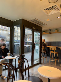 Atmosphère du Café Starbucks à Paris - n°19
