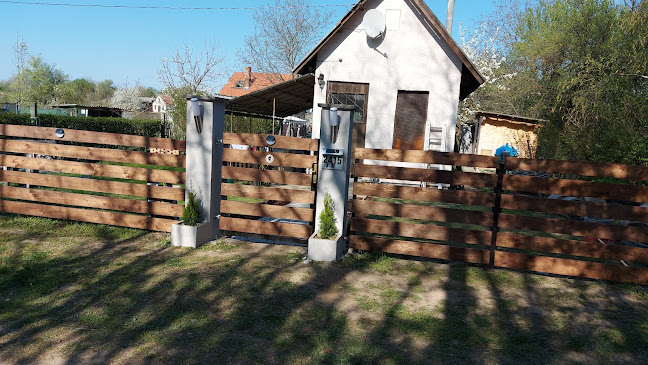 Értékelések erről a helyről: Balogh bakos nyaralo, Adony - Építőipari vállalkozás