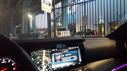 Mercedes Benz Dealer «Mercedes-Benz of San Francisco», reviews and photos, 500 8th St, San Francisco, CA 94103, USA