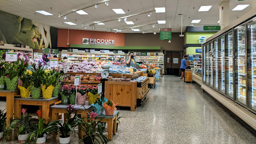 Supermarket «Publix Super Market at Kendall Town & Country», reviews and photos, 8250 Mills Dr, Miami, FL 33183, USA