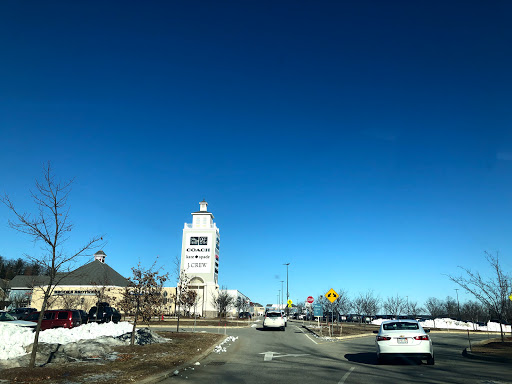 Fashion Accessories Store «Michael Kors», reviews and photos, 80 Premium Outlets Blvd Suite 323, Merrimack, NH 03054, USA