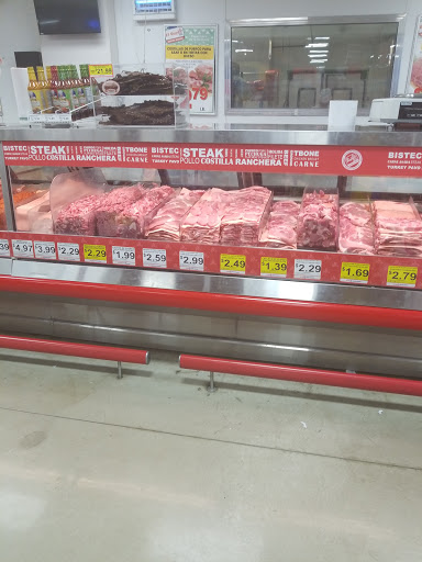 Grocery Store «El Super», reviews and photos, 1575 E Holt Ave, Pomona, CA 91767, USA