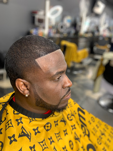 Barber Shop «Black Diamonds Barber Shop», reviews and photos, 3983 7th Street Rd, Louisville, KY 40216, USA