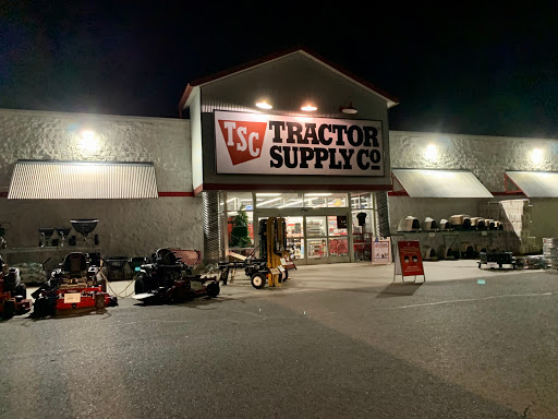 Home Improvement Store «Tractor Supply Co.», reviews and photos, 10801 Colonel Glenn Rd, Little Rock, AR 72204, USA