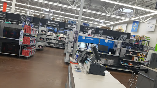 Department Store «Walmart Supercenter», reviews and photos, 4001 2nd Ave W, Williston, ND 58801, USA