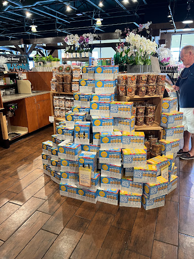 Grocery Store «The Fresh Market», reviews and photos, 3722 Henderson Blvd, Tampa, FL 33609, USA