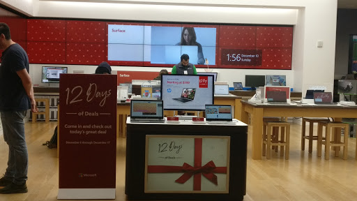 Computer Store «Microsoft Store - Westfield San Francisco Centre», reviews and photos, 845 Market St #257, San Francisco, CA 94103, USA