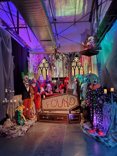 Furniture Store «HD Buttercup-Downtown Los Angeles Arts District», reviews and photos, 2118 E 7th Pl, Los Angeles, CA 90021, USA