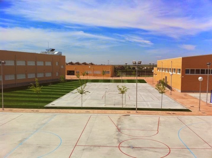 Colegio Los Nogales El Álamo Madrid