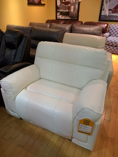 Furniture Store «American Signature Furniture», reviews and photos, 150 S State Rd 434 #1080, Altamonte Springs, FL 32714, USA