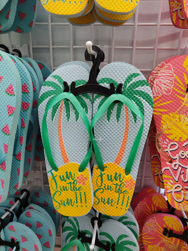 Dollar Store «Dollar Tree», reviews and photos, 3426 N University Dr #1500B, Sunrise, FL 33351, USA