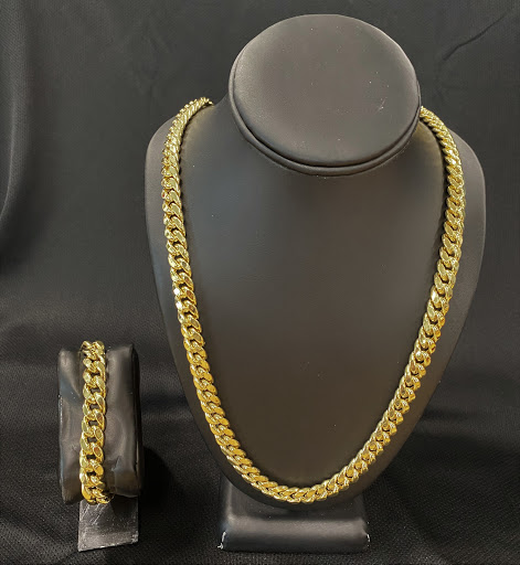 Pawn Shop «AAA Ultimate Pawn», reviews and photos, 2541 N 11th St #13, Lincoln, NE 68521, USA