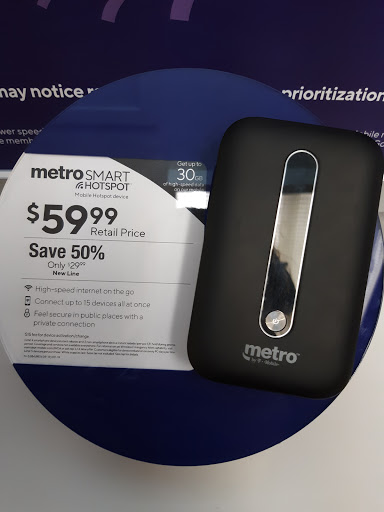 Cell Phone Store «MetroPCS Authorized Dealer», reviews and photos, 3771 Commercial St SE, Salem, OR 97302, USA