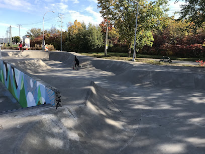 Boisbriand Plaza Skatepark