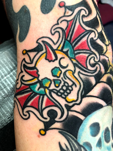 Explore flower bouquet tattoo ideas, creative tattoo ideas in Warrenville, available at NoodlesTattoo Co. & Studio