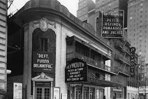 Gerald Schoenfeld Theatre image