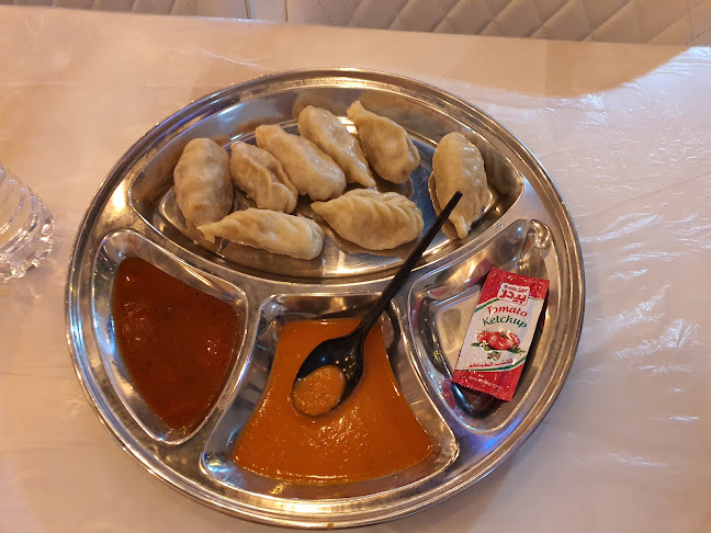 مطعم الجزيرة أمواج - مطعم