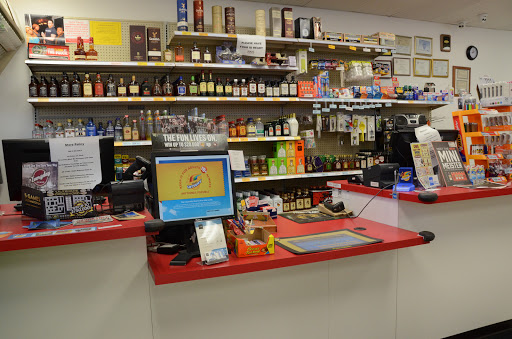 Liquor Store «OMG Liquor & Wine», reviews and photos, 302 N Bridge St, Yorkville, IL 60560, USA