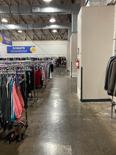 Thrift Store «Goodwill Store and Donation Center», reviews and photos, 3401 Fredericksburg Rd, San Antonio, TX 78201, USA