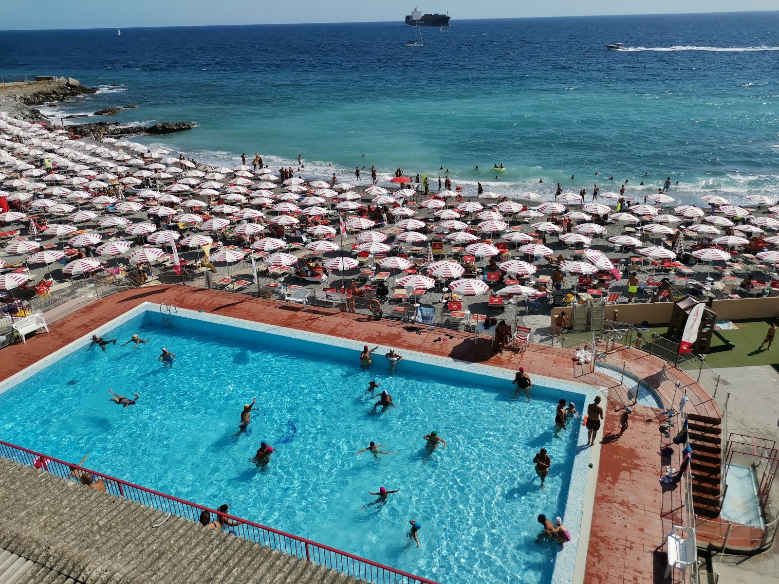Photo de Spiaggia di Capo Marina et le règlement