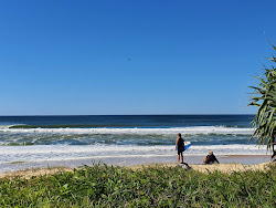 Kawana Beach'in fotoğrafı ve yerleşim