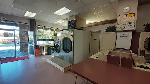 Laundromat «Martinazzi Drycleaner & Coin Laundromat (Laundromat Open till 9:30 PM Everyday)», reviews and photos, 19401 SW Martinazzi Ave, Tualatin, OR 97062, USA