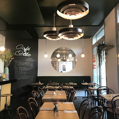 Le Bal Café par Le RECHO à Paris