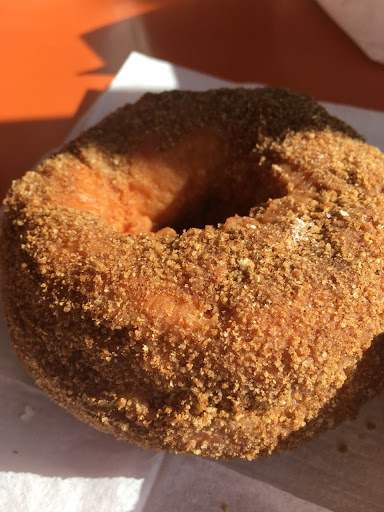 Donut Shop «Donut King», reviews and photos, 411 Middle St, Weymouth, MA 02189, USA