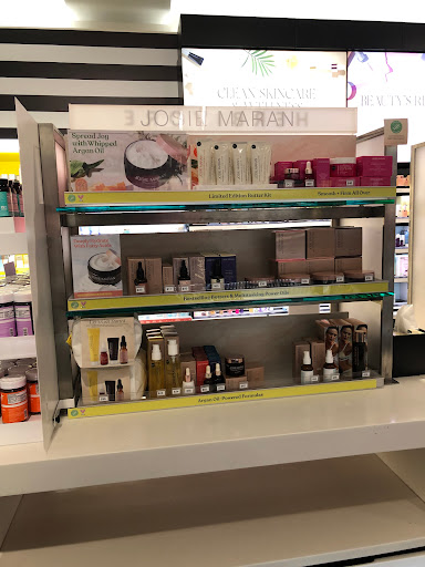 Cosmetics Store «SEPHORA», reviews and photos, 6801 Northlake Mall Dr, Charlotte, NC 28216, USA