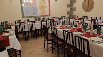 Atmosphère du Restaurant portugais La Terrasse Du Churrasco à Poigny - n°1