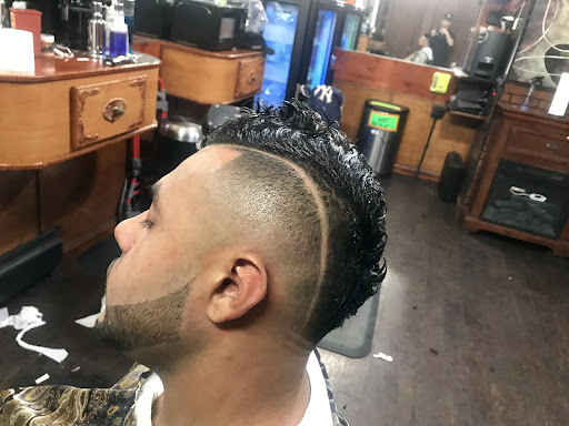 Barber Shop «Arish Barber Shop», reviews and photos, 507 61st St, Brooklyn, NY 11220, USA