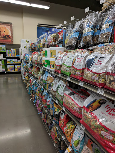 Pet Supply Store «Petco Animal Supplies», reviews and photos, 3000 Gateway St #220, Springfield, OR 97477, USA