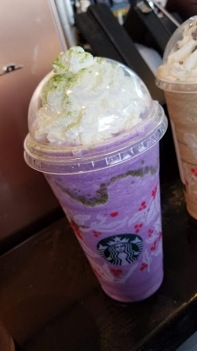 Coffee Shop «Starbucks», reviews and photos, 3200 E Trindle Rd, Camp Hill, PA 17011, USA