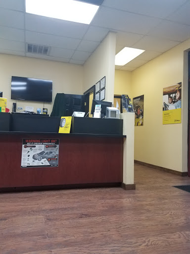 Auto Repair Shop «Meineke Car Care Center», reviews and photos, 8401 N Harwood Rd, North Richland Hills, TX 76180, USA