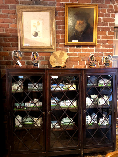 Consignment Shop «Consignment Gallery at 56», reviews and photos, 56 Sterling St, Clinton, MA 01510, USA