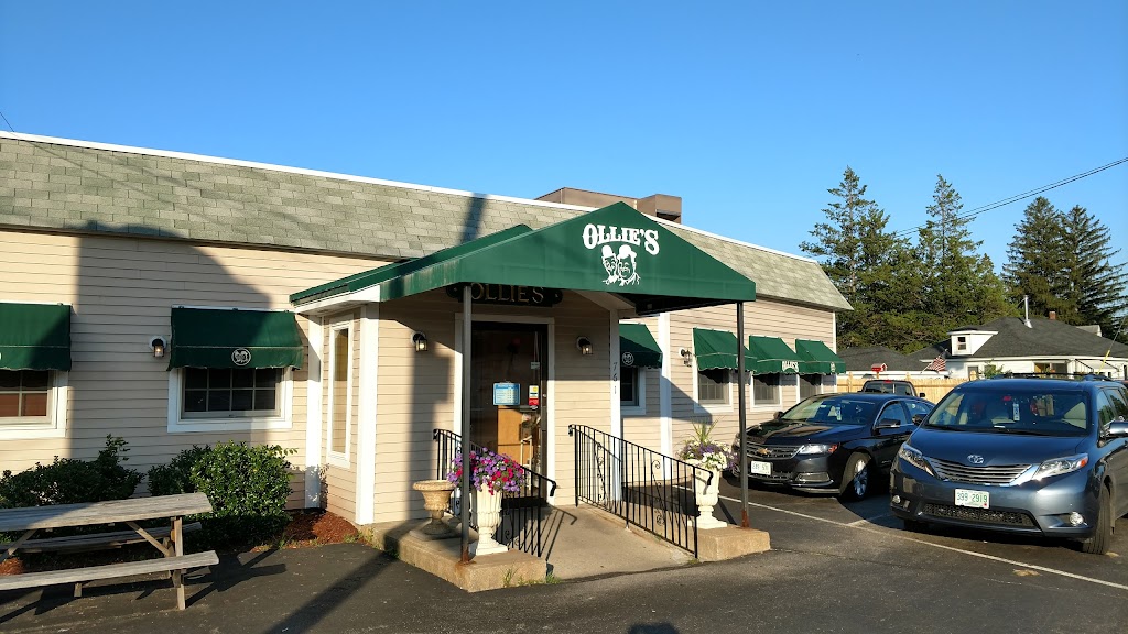 Ollie's Restaurant 03102