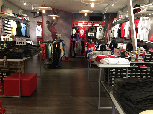 Clothing Store «Bobby Sportswear», reviews and photos, 508 5th Ave, Brooklyn, NY 11215, USA