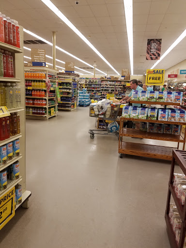 Grocery Store «Food Lion», reviews and photos, 1100 Sabbath Home Rd SW, Holden Beach, NC 28462, USA