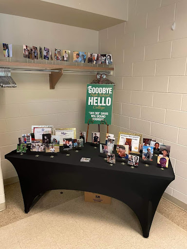 Banquet Hall «Stone Creek Banquet Hall», reviews and photos, 1 Maguire St, Flat Rock, MI 48134, USA