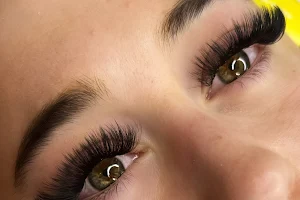 The Lash Dealerrr image