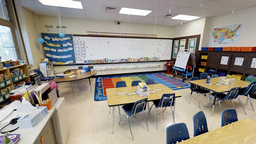 Elementary School «Hyde Park School», reviews and photos, 3401 Edwards Rd, Cincinnati, OH 45208, USA