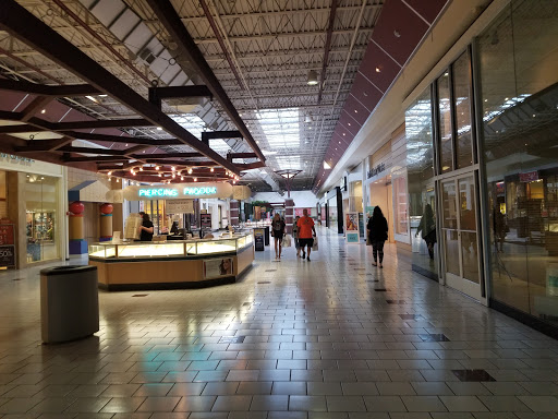 Shopping Mall «Beaver Valley Mall», reviews and photos, 570 Beaver Valley Mall Blvd, Monaca, PA 15061, USA
