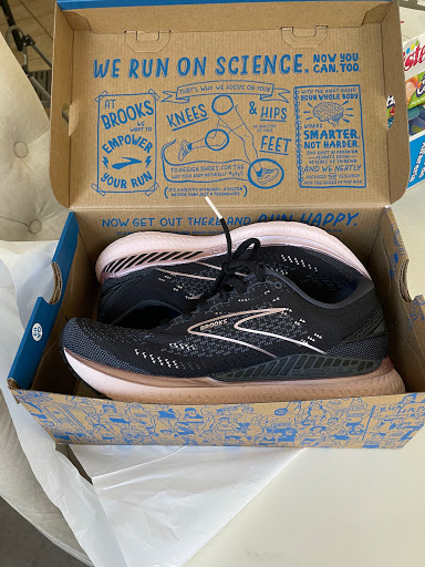 Running Store «Road Runner Sports», reviews and photos, 6630 Marie Curie Dr C, Elkridge, MD 21075, USA