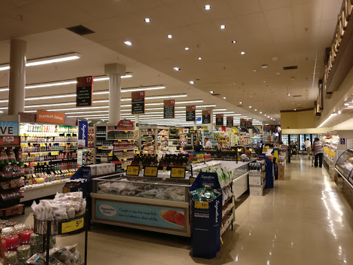 Grocery Store «Safeway», reviews and photos, 645 N San Antonio Rd, Mountain View, CA 94040, USA