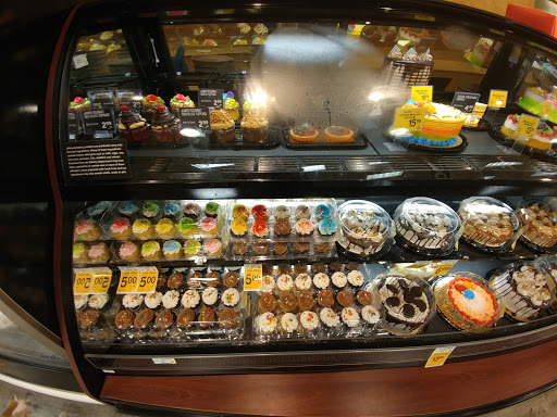 Grocery Store «Safeway», reviews and photos, 6911 Coal Creek Pkwy SE, Newcastle, WA 98059, USA