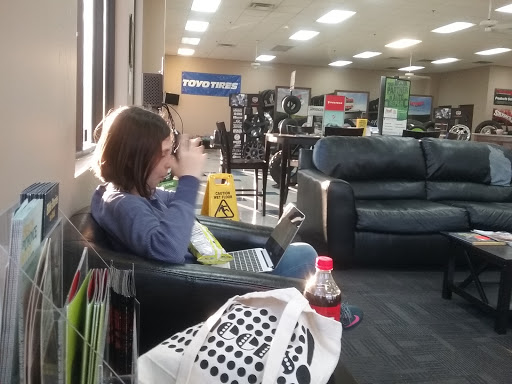 Tire Shop «Gateway Tire & Service Center», reviews and photos, 2590 S Church St, Murfreesboro, TN 37127, USA