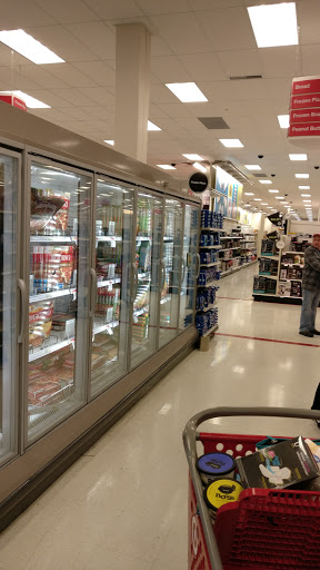 Department Store «Target», reviews and photos, 800 Christiana Mall, Newark, DE 19702, USA