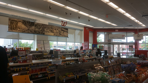 Drug Store «Walgreens», reviews and photos, 7113 Cermak Rd, Berwyn, IL 60402, USA